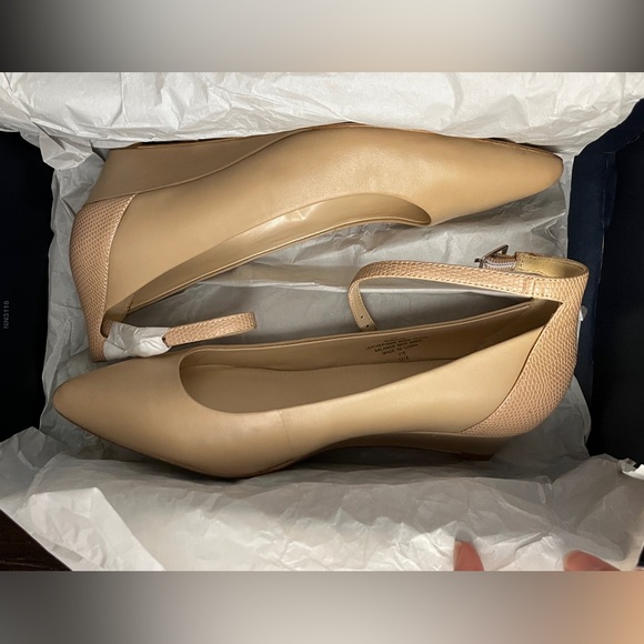 Nine West Wedge with Ankle Strap Size 5.5 - Picture 3 of 5